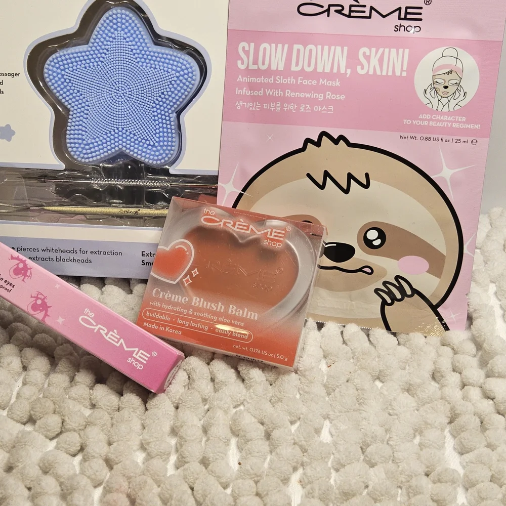 NWOT Crème Shop 7 piece Bundle